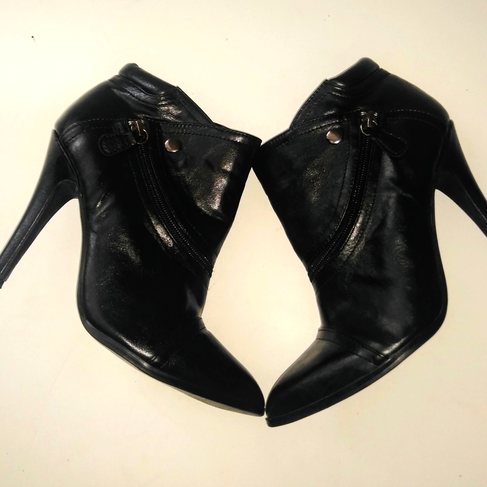 Trendy Boots